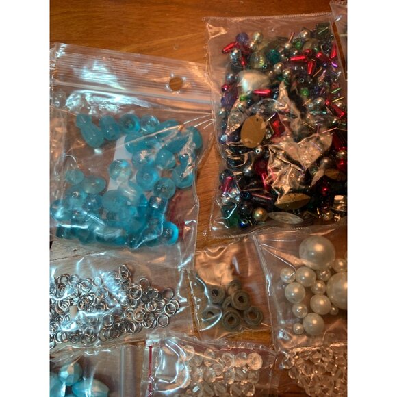 Assorted Beads for Jewelry Making #513 - Picture 7 of 12